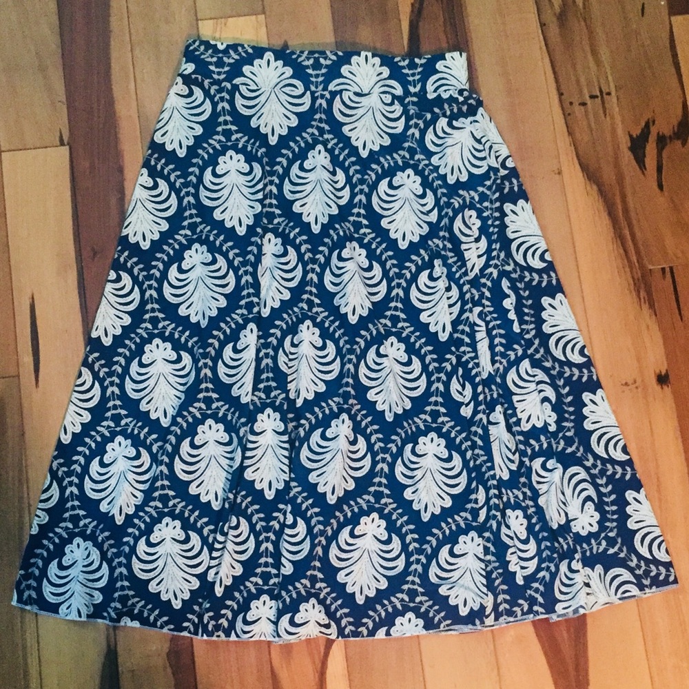 ⚜️Flowing Blue Skirt L Fleur de Lis ⚜️EUC